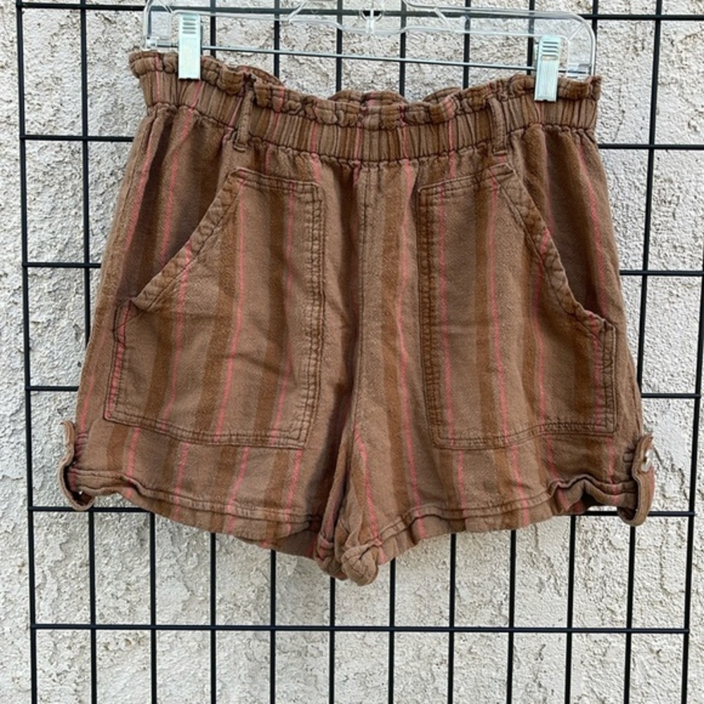 Time and Tru brown striped shorts size medium (8-10)